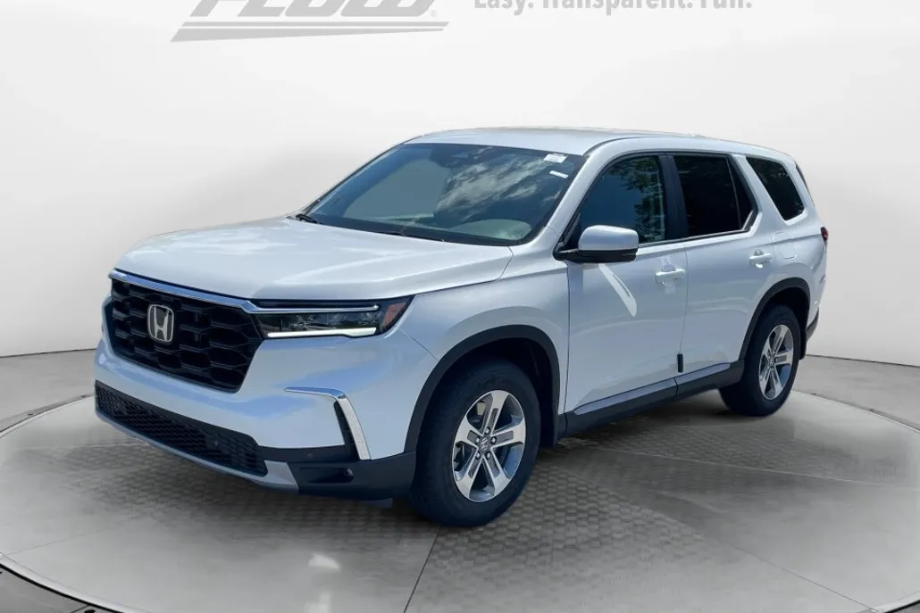 2025 Honda Pilot EX-L photo 1
