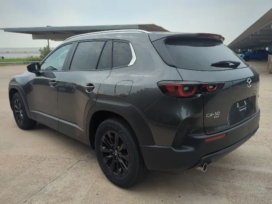 2025 Mazda CX-50 2.5 Select photo 1