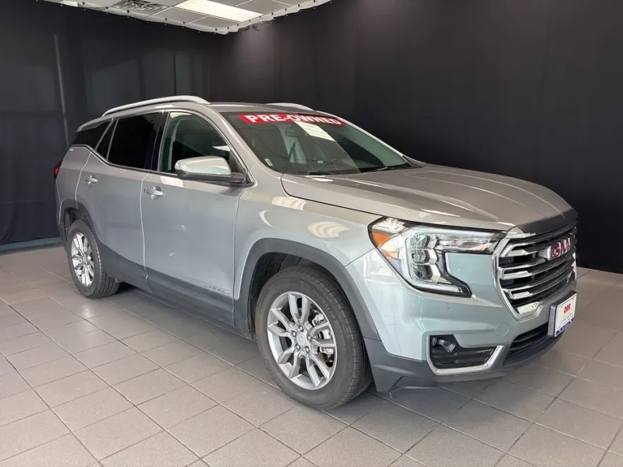2024 Gmc Terrain SLT photo 1