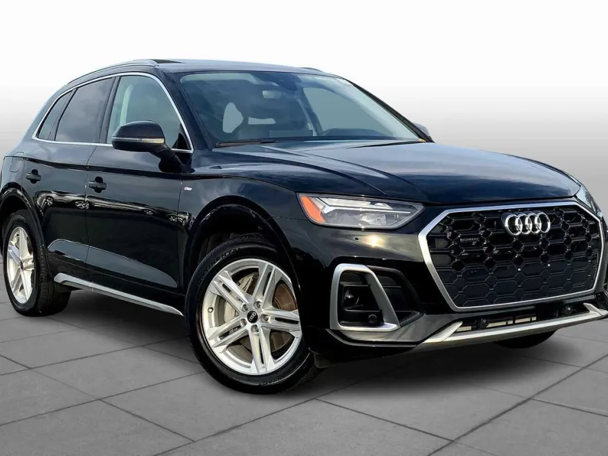 2024 Audi Q5 S line Premium photo 1