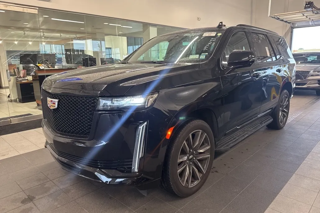 2023 Cadillac Escalade Sport photo 1
