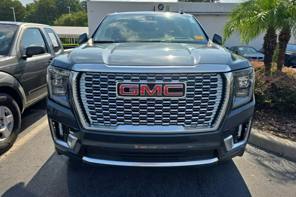 2021 Gmc Yukon Denali photo 1