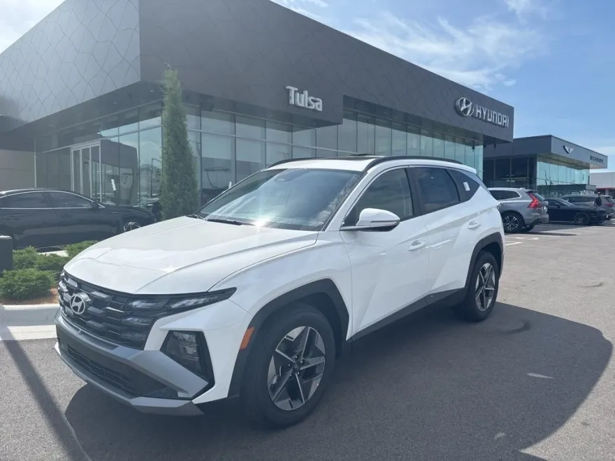 2025 Hyundai Tucson SEL Convenience photo 1