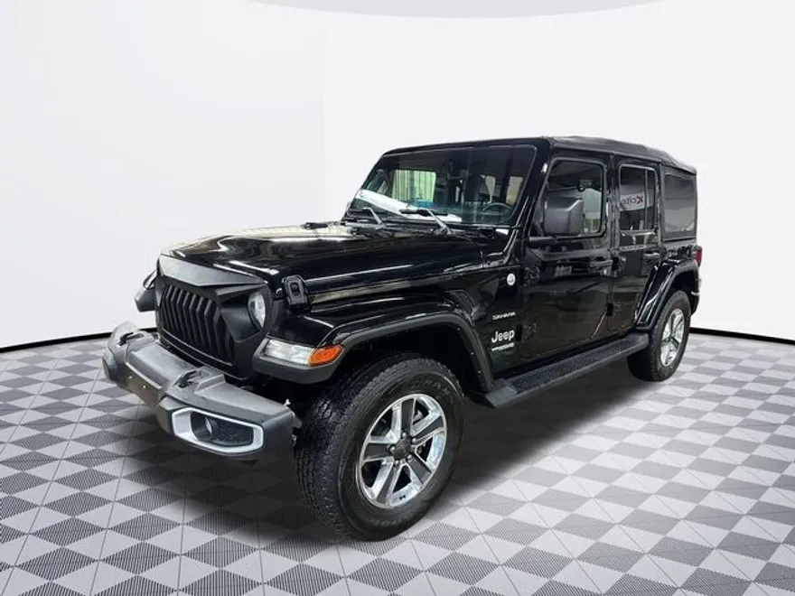 2022 Jeep Wrangler Unlimited Sahara photo 1