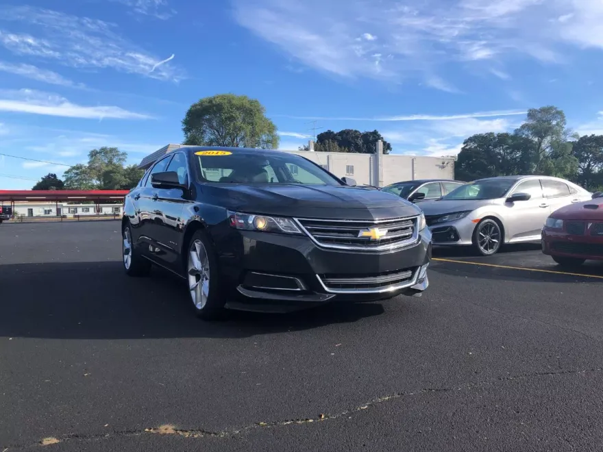 2015 Chevrolet Impala 2LT photo 1