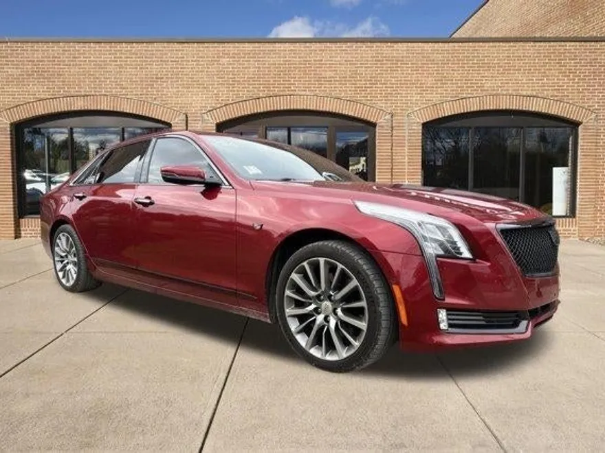 2018 Cadillac CT6 Luxury photo 1