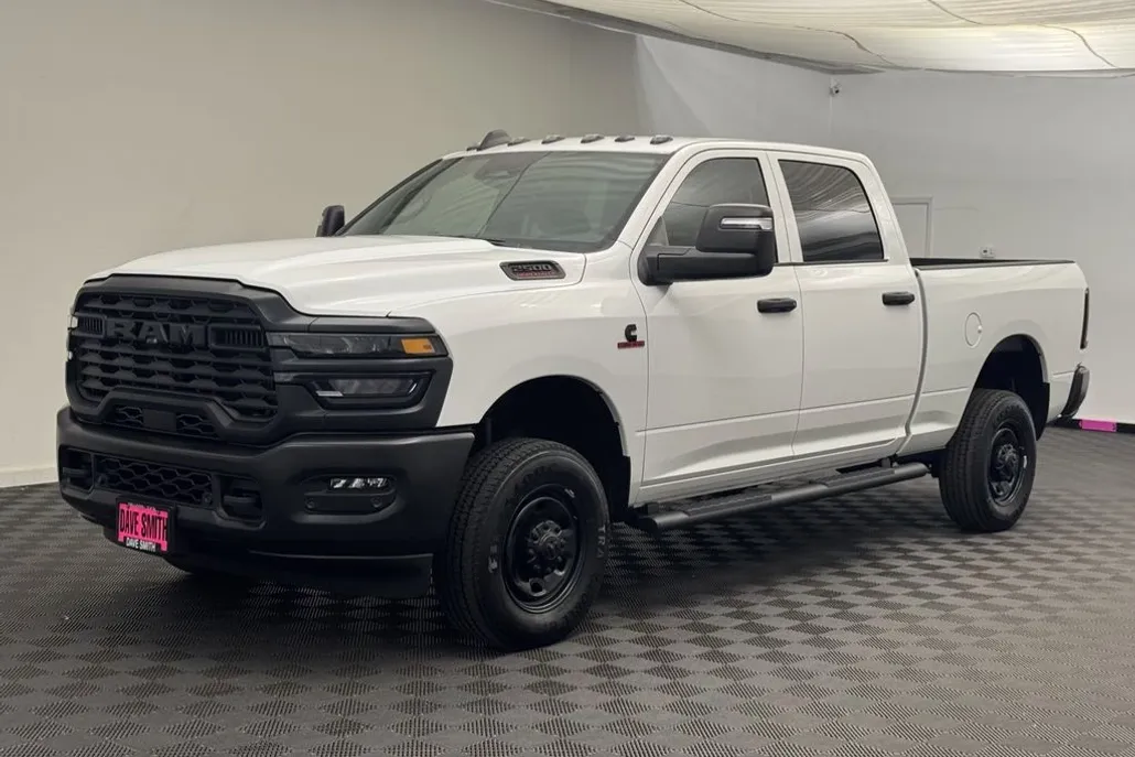 2025 Ram 2500 Tradesman photo 1