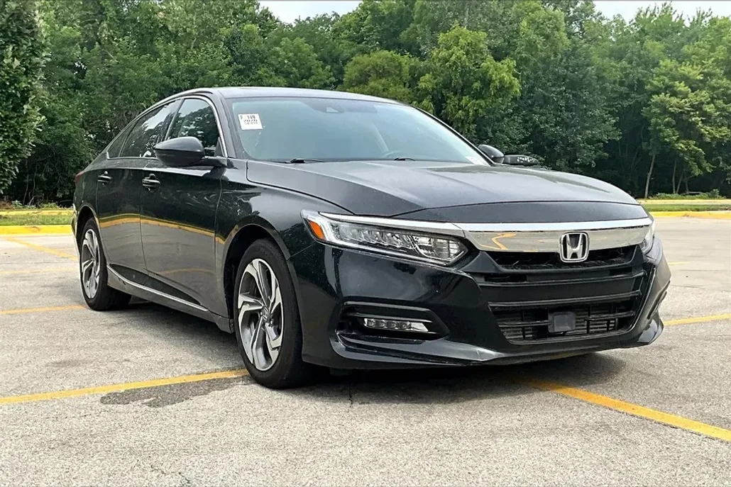 2020 Honda Accord EX photo 1