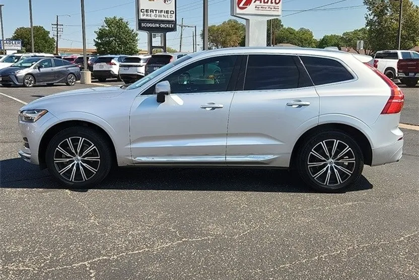 2020 Volvo XC60 T5 Inscription photo 1