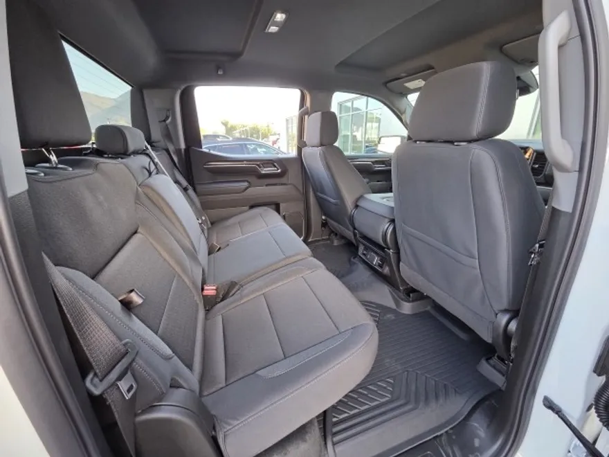 2026 Chevrolet Silverado 1500 RST photo 1
