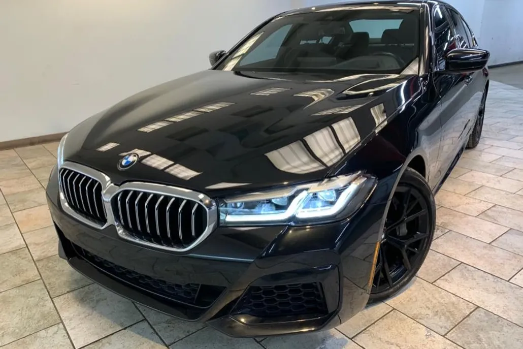 2022 Bmw 540i photo 1