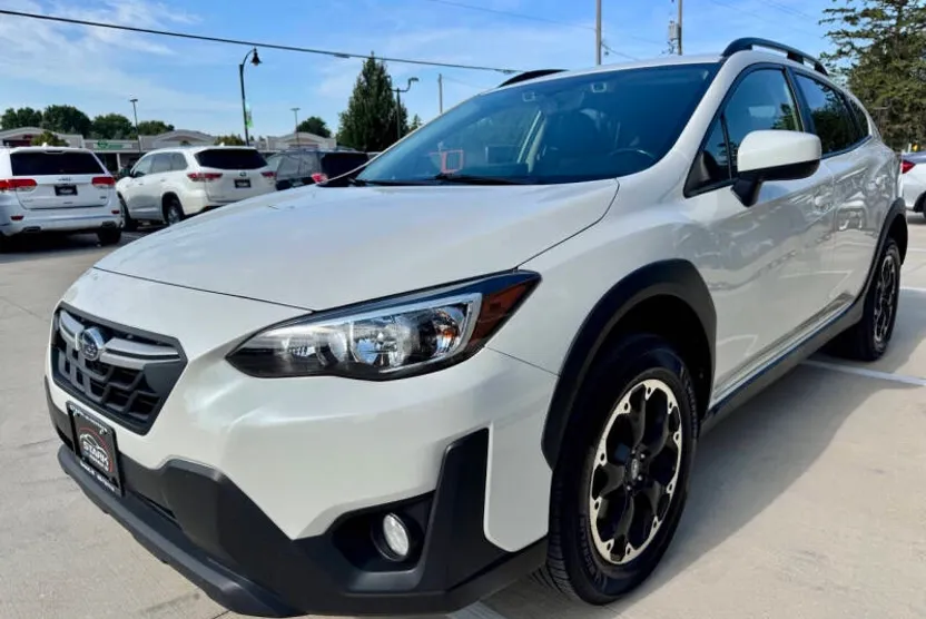 2021 Subaru Crosstrek Premium photo 1