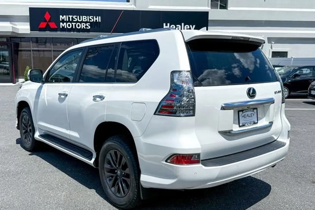 2023 Lexus GX 460 Premium photo 1