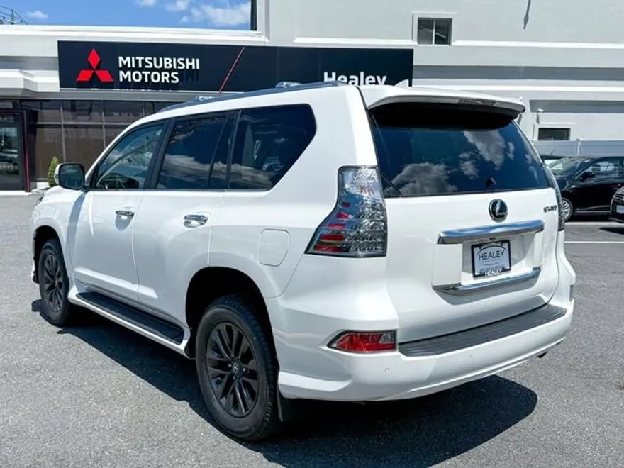 2023 Lexus GX 460 Premium photo 1