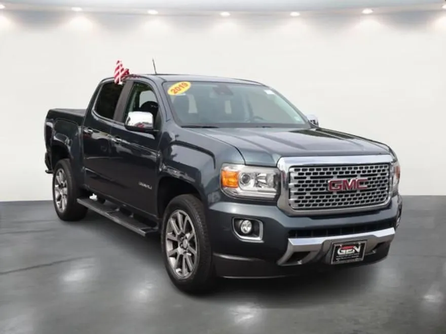 2019 Gmc Canyon Denali photo 1