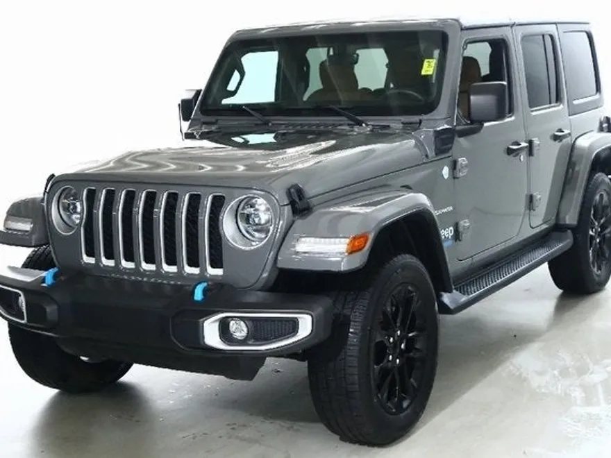 2022 Jeep Wrangler Unlimited Sahara High Altitude 4xe photo 4