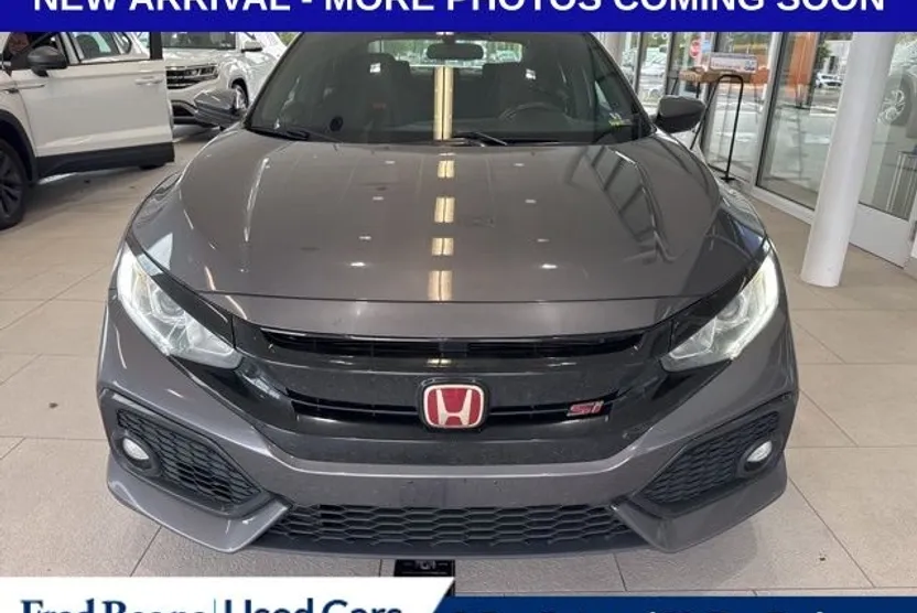 2019 Honda Civic Si photo 1