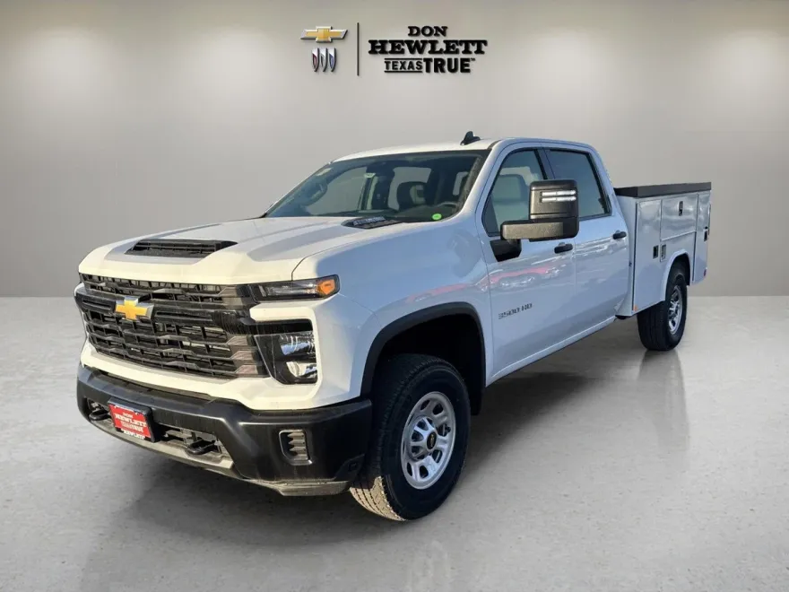 2024 Chevrolet Silverado 3500HD photo 1