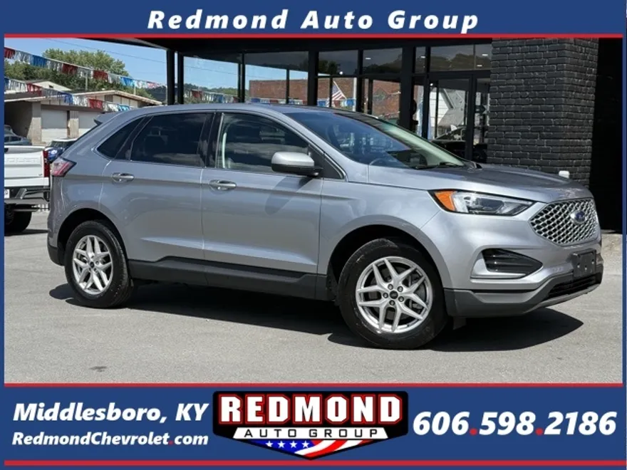 2024 Ford Edge SEL photo 1
