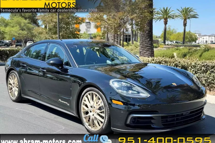 2020 Porsche Panamera 4 photo 1