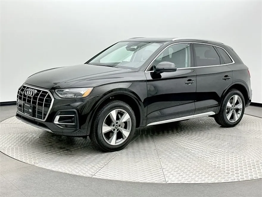 2024 Audi Q5 40 Premium photo 1