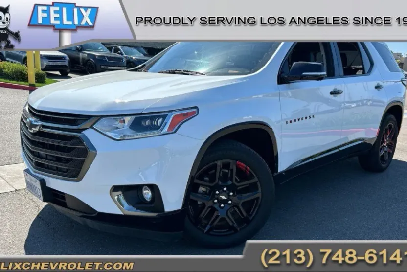 2020 Chevrolet Traverse Premier photo 1