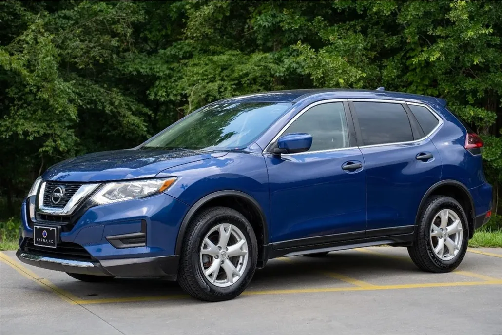 2019 Nissan Rogue S AWD photo 1