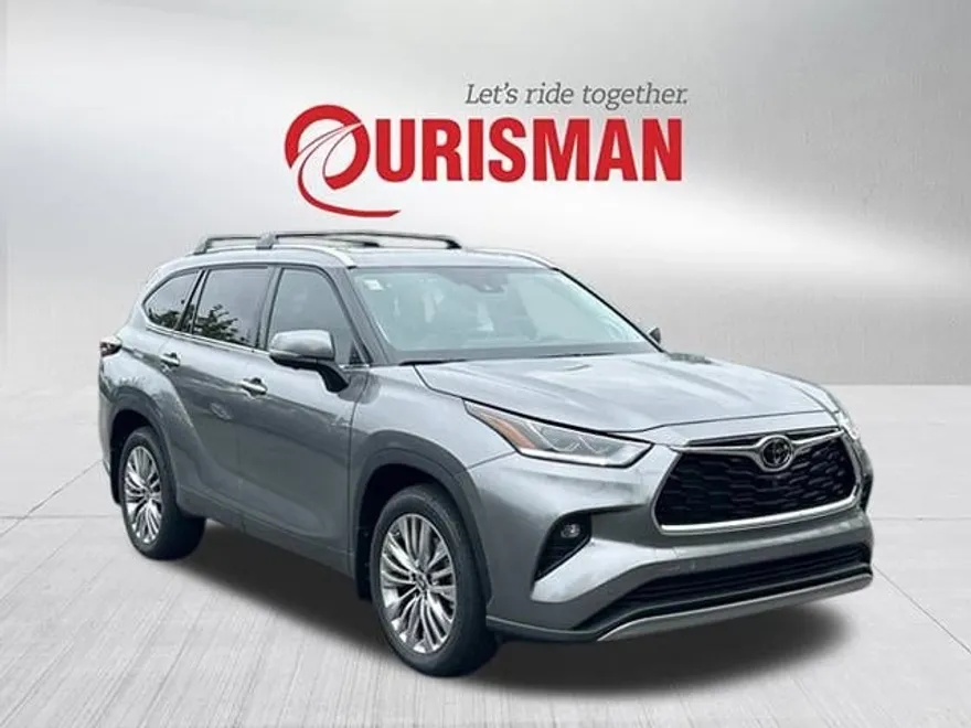 2025 Toyota Highlander Platinum photo 1