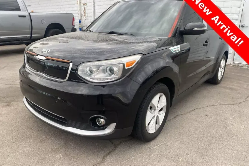 2016 Kia Soul EV Plus photo 1