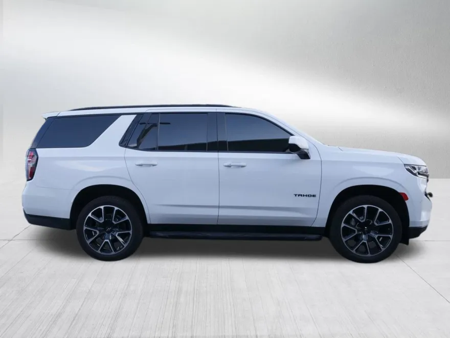 2023 Chevrolet Tahoe RST photo 1