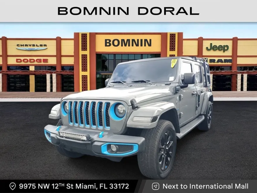 2023 Jeep Wrangler Sahara 4xe photo 1