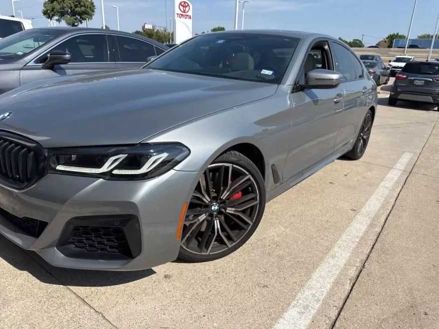 2023 Bmw 540i photo 1