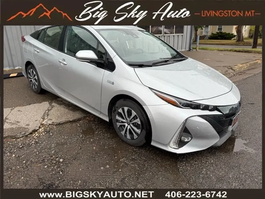 2020 Toyota Prius Prime Limited photo 1