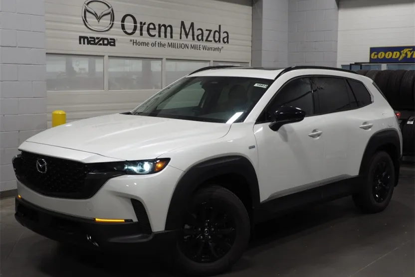 2025 Mazda CX-50 Premium photo 1