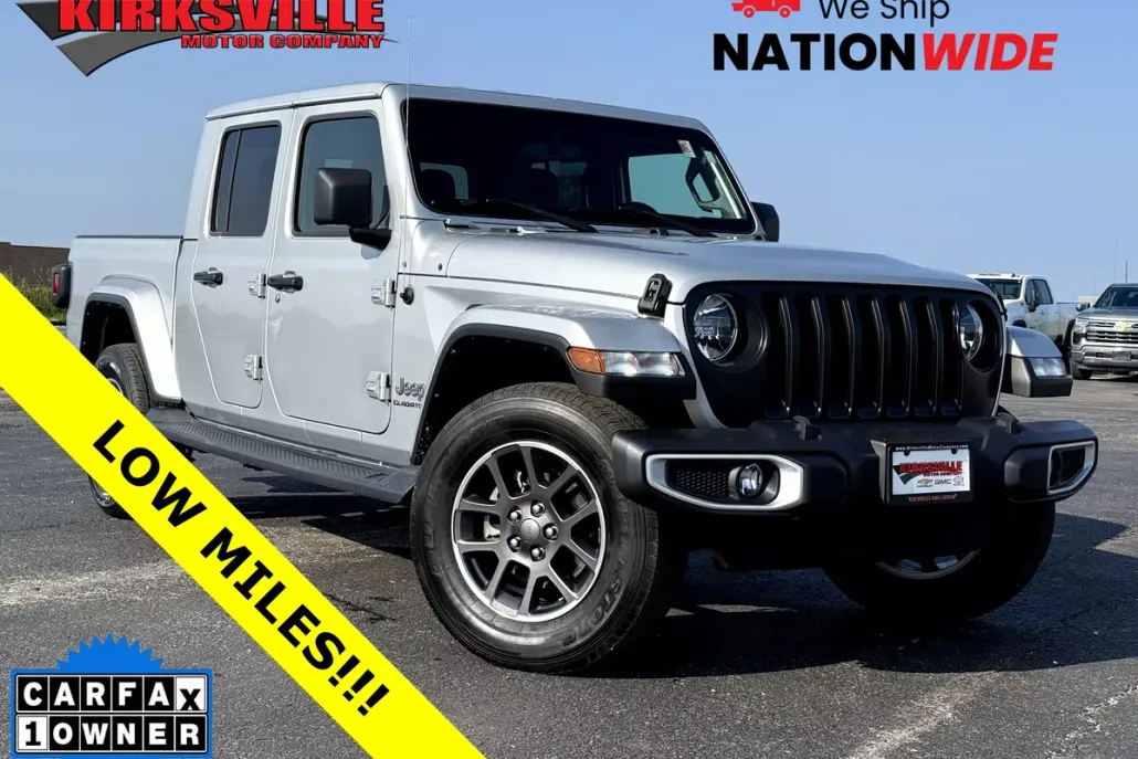 2022 Jeep Gladiator Overland photo 1