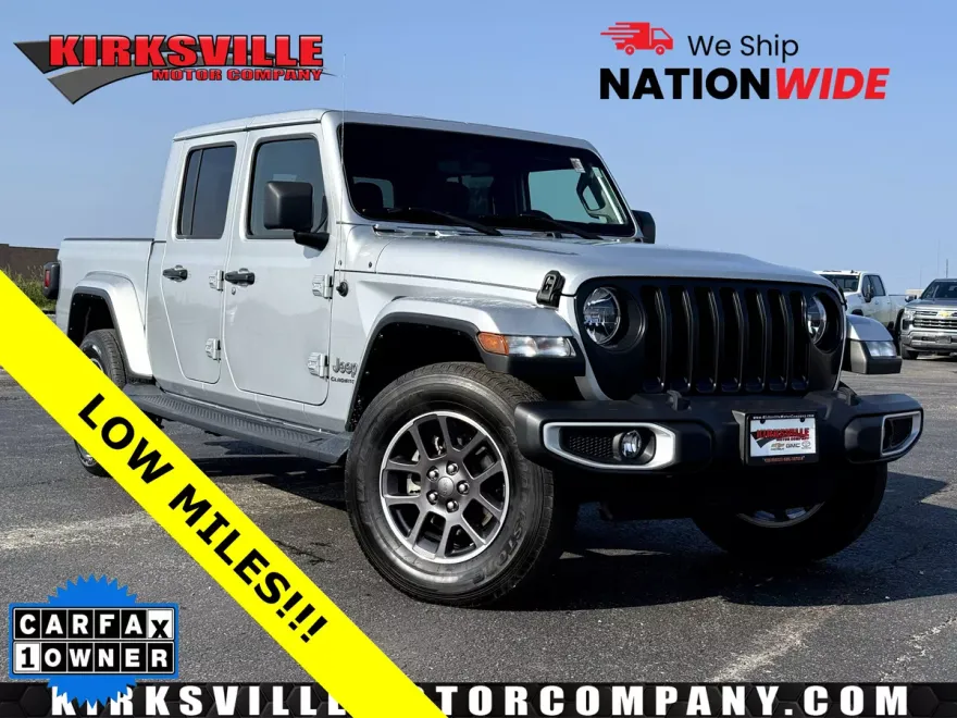 2022 Jeep Gladiator Overland photo 1