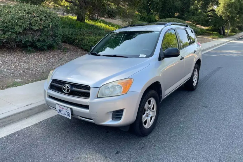2010 Toyota RAV4 Sport photo 1