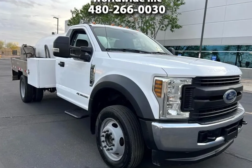 2019 Ford F-550 photo 1
