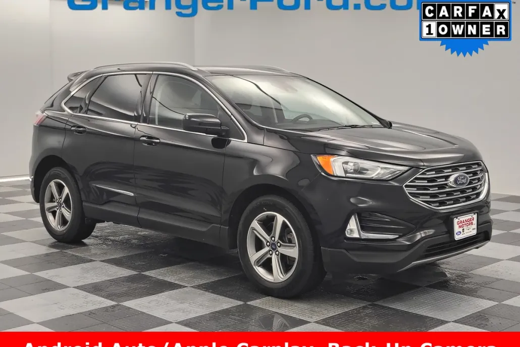 2022 Ford Edge SEL photo 1