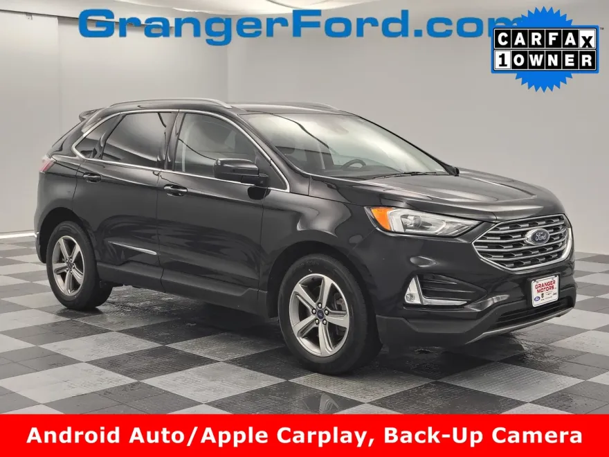 2022 Ford Edge SEL photo 1