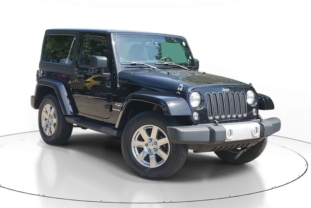 2014 Jeep Wrangler Sahara photo 1