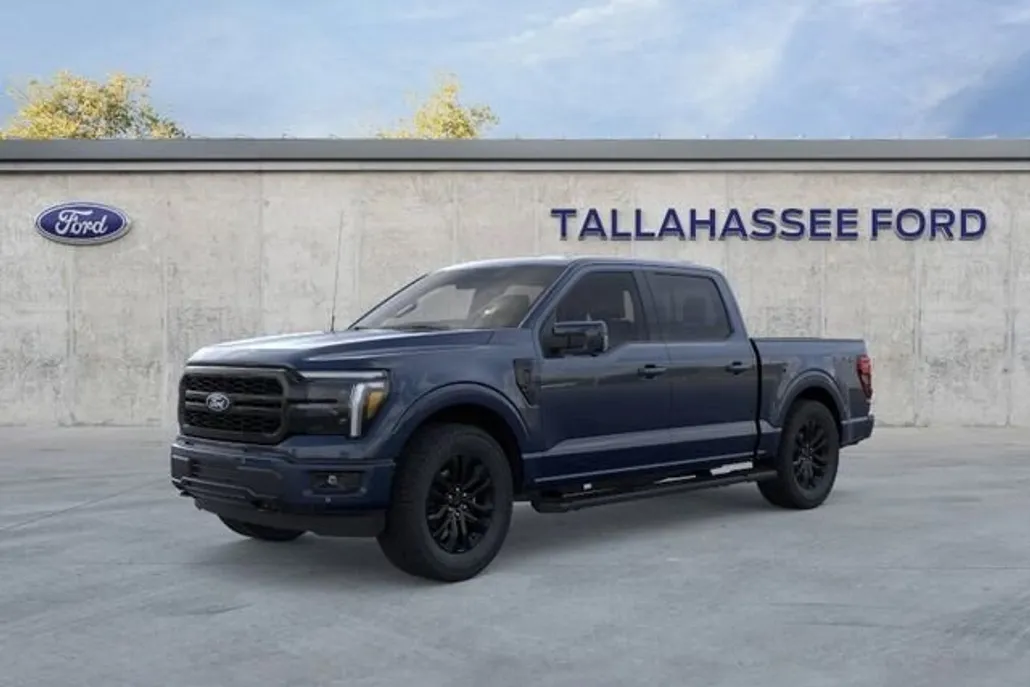 2025 Ford F-150 Lariat photo 1
