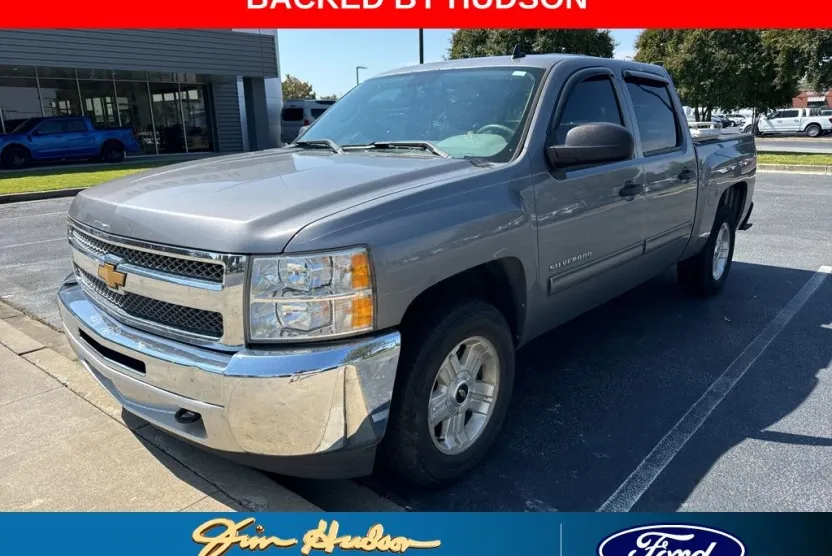 2013 Chevrolet Silverado 1500 LT photo 1