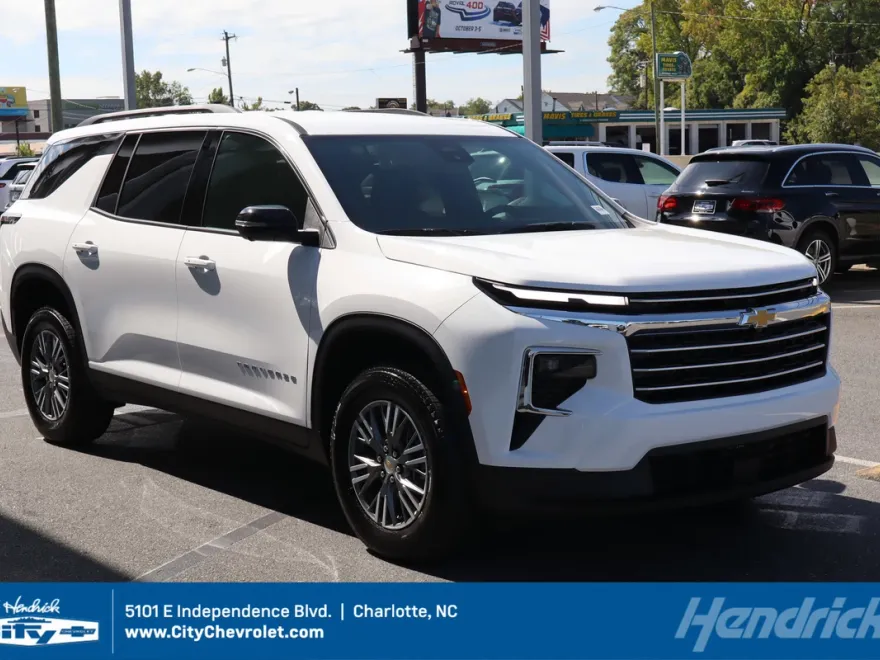 2026 Chevrolet Traverse photo 1
