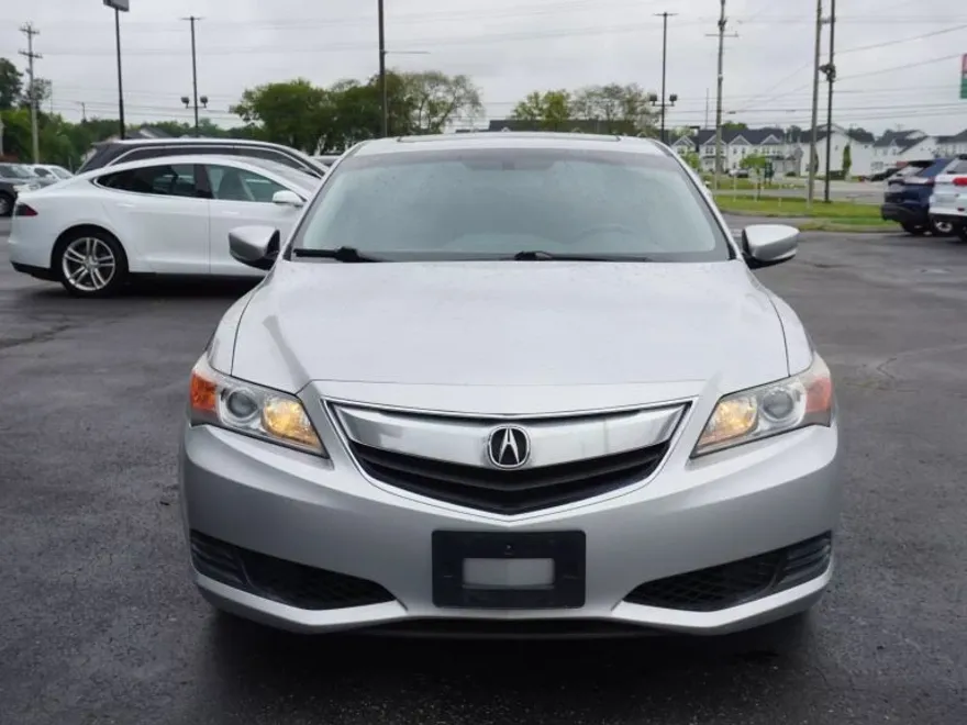 2015 Acura ILX photo 1