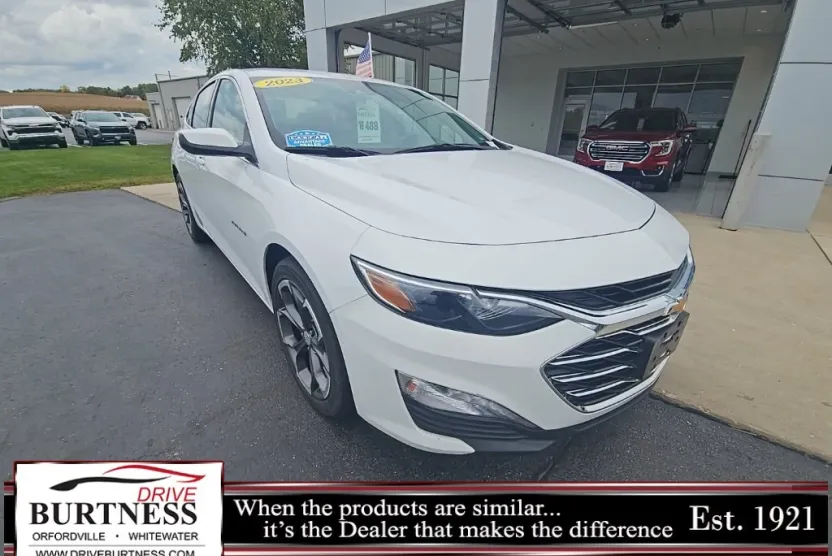 2023 Chevrolet Malibu 1LT photo 1