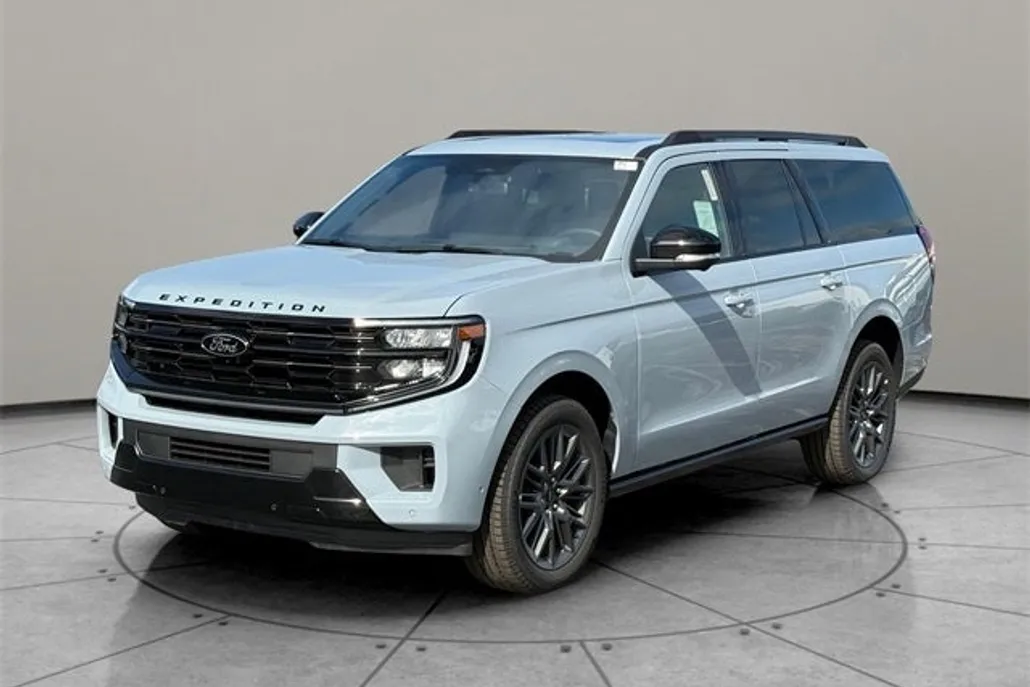 2025 Ford Expedition MAX Platinum photo 1