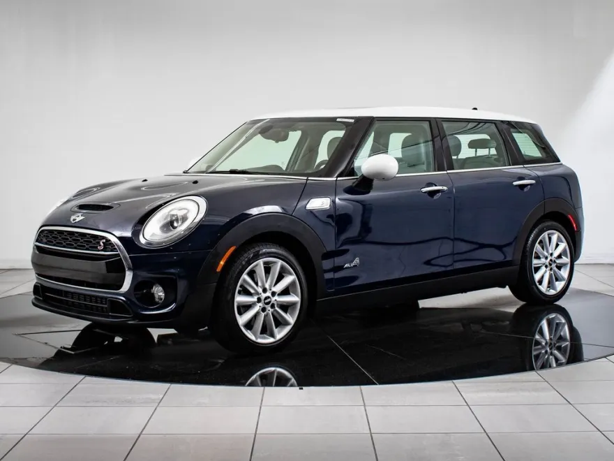 2017 Mini Cooper Base S ALL4 photo 1