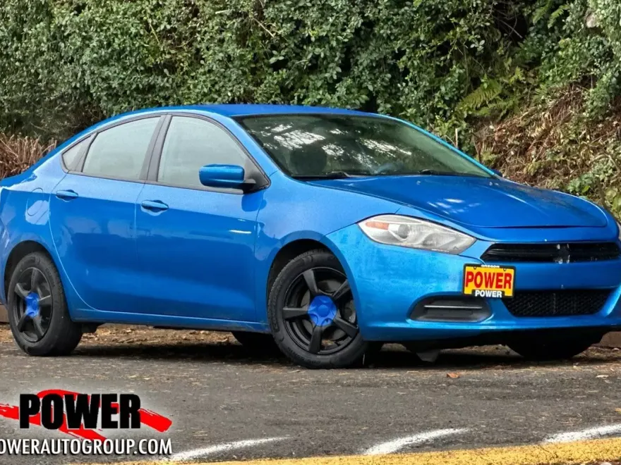 2015 Dodge Dart SE photo 1