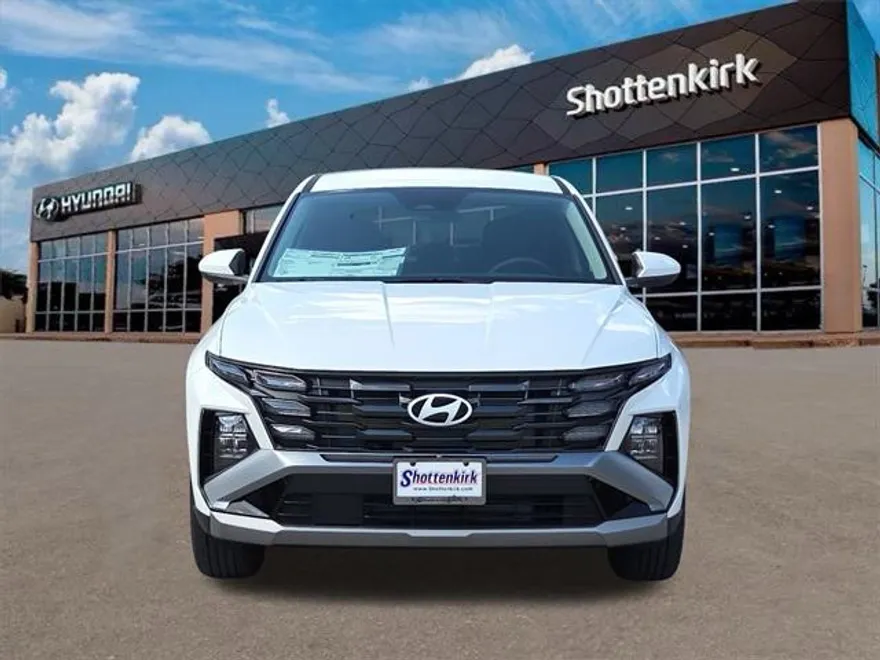 2026 Hyundai Tucson SE photo 1